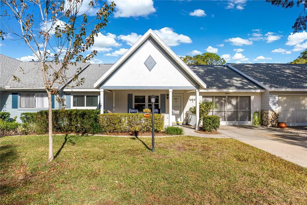 For Sale: $179,950 (2 beds, 2 baths, 1249 Square Feet)