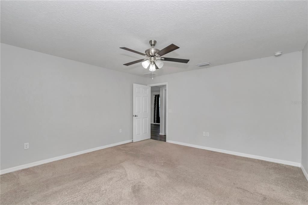 На продажу: $290,000 (3 спален, 2 ванн, 1352 Квадратных фут)