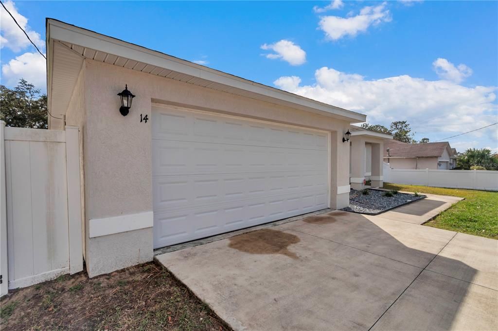 На продажу: $290,000 (3 спален, 2 ванн, 1352 Квадратных фут)