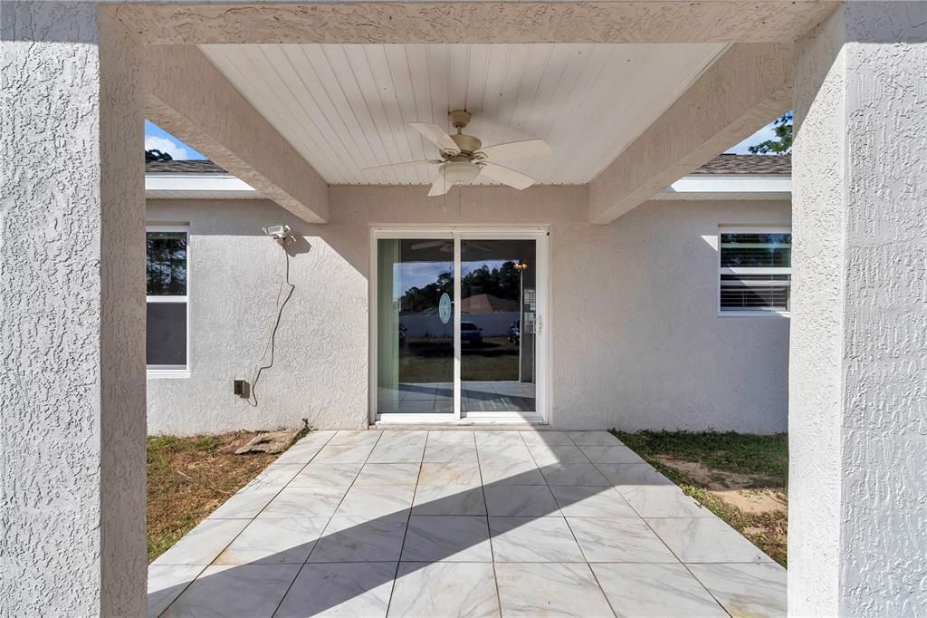 На продажу: $290,000 (3 спален, 2 ванн, 1352 Квадратных фут)