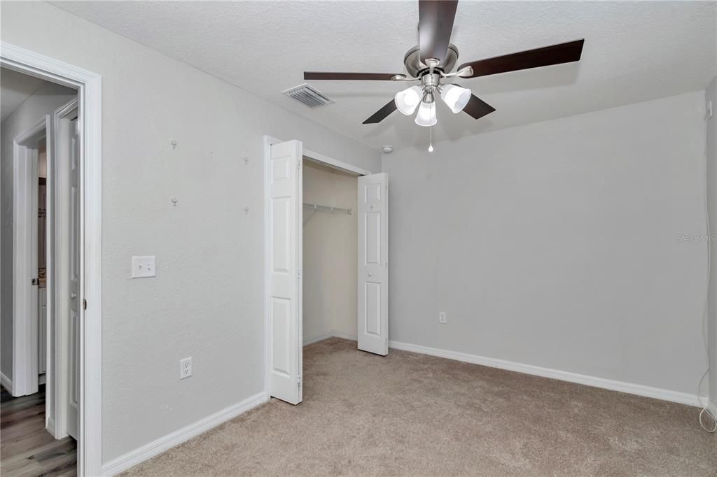 На продажу: $290,000 (3 спален, 2 ванн, 1352 Квадратных фут)