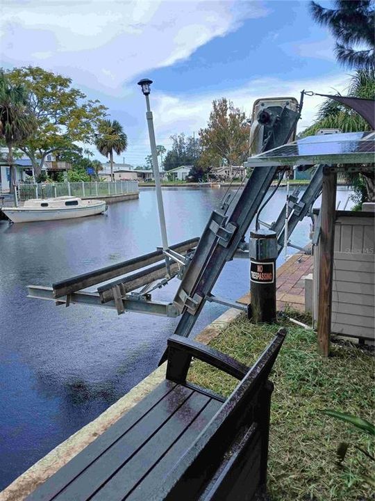 На продажу: $94,900 (0.13 acres)