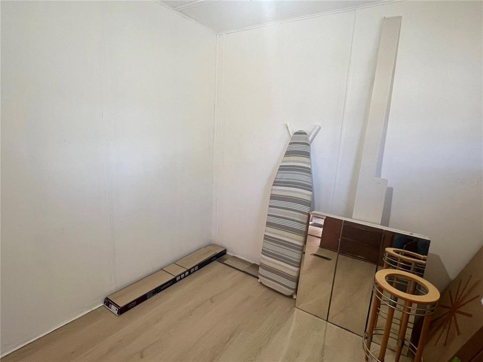 На продажу: $169,900 (3 спален, 2 ванн, 979 Квадратных фут)