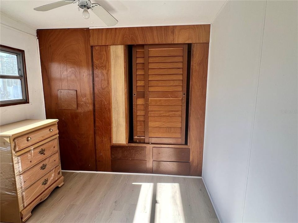 На продажу: $169,900 (3 спален, 2 ванн, 979 Квадратных фут)