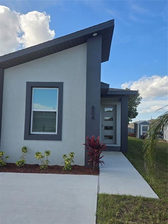 出租: $1,850 (3 贝兹, 2 浴室, 1288 平方英尺)