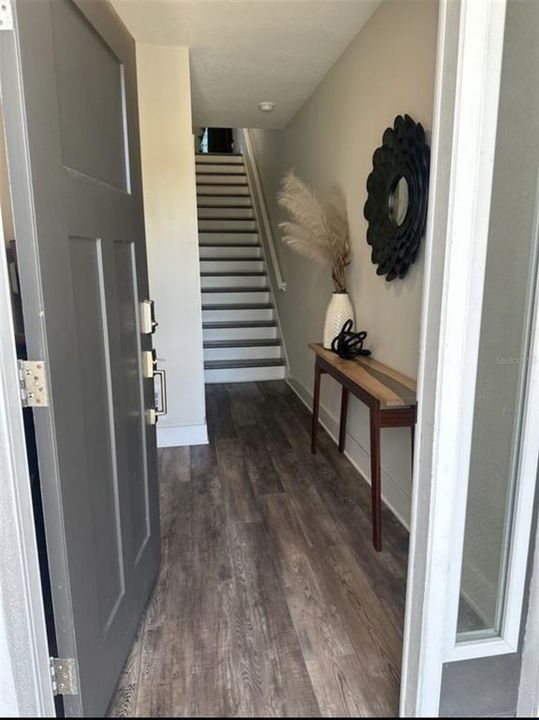 For Rent: $3,850 (3 beds, 2 baths, 2310 Square Feet)