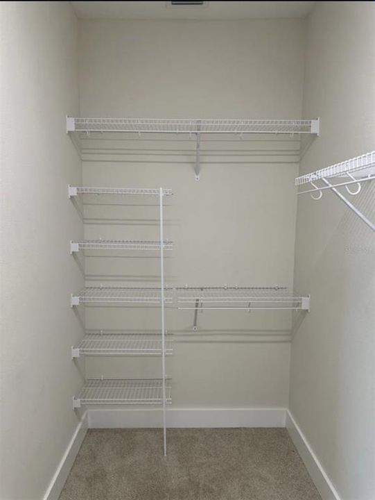 For Rent: $3,850 (3 beds, 2 baths, 2310 Square Feet)