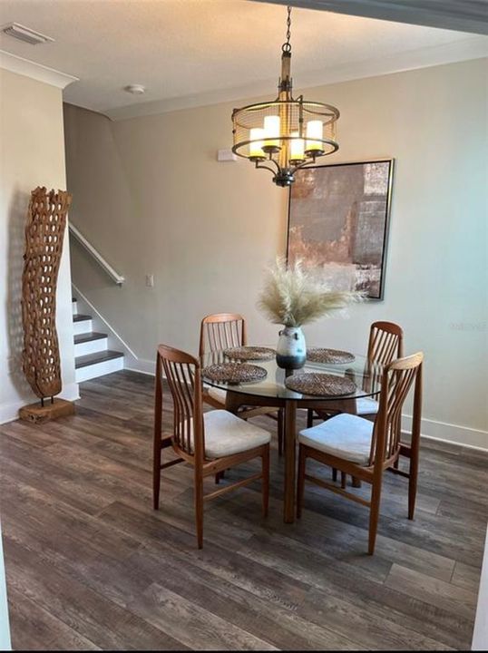 For Rent: $3,850 (3 beds, 2 baths, 2310 Square Feet)