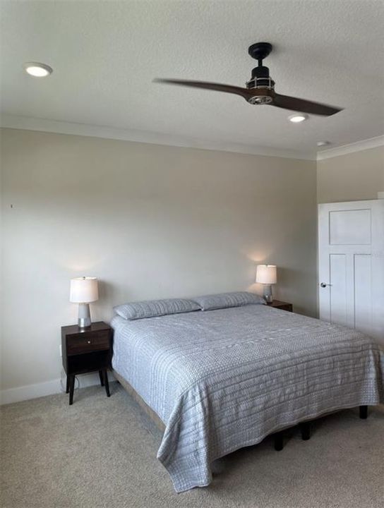 For Rent: $3,850 (3 beds, 2 baths, 2310 Square Feet)