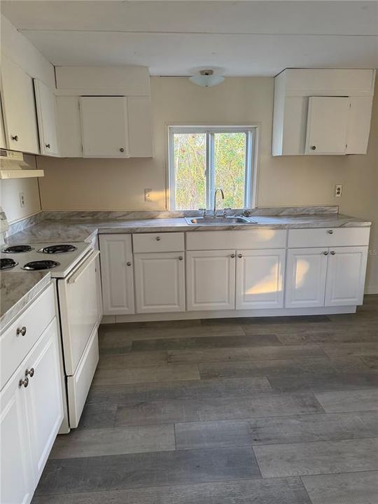 En Venta: $99,000 (2 camas, 1 baños, 648 Pies cuadrados)