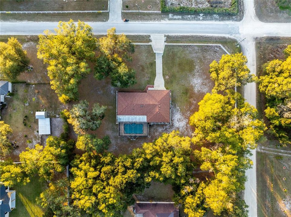 For Sale: $399,900 (3 beds, 2 baths, 1981 Square Feet)