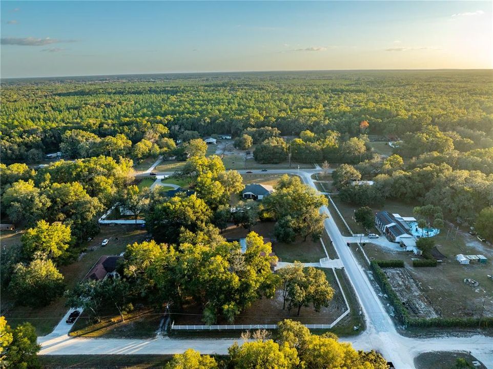 For Sale: $399,900 (3 beds, 2 baths, 1981 Square Feet)