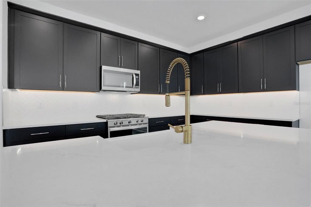 For Sale: $649,990 (4 beds, 3 baths, 2295 Square Feet)