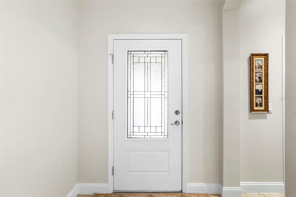 En Venta: $585,000 (3 camas, 2 baños, 2270 Pies cuadrados)