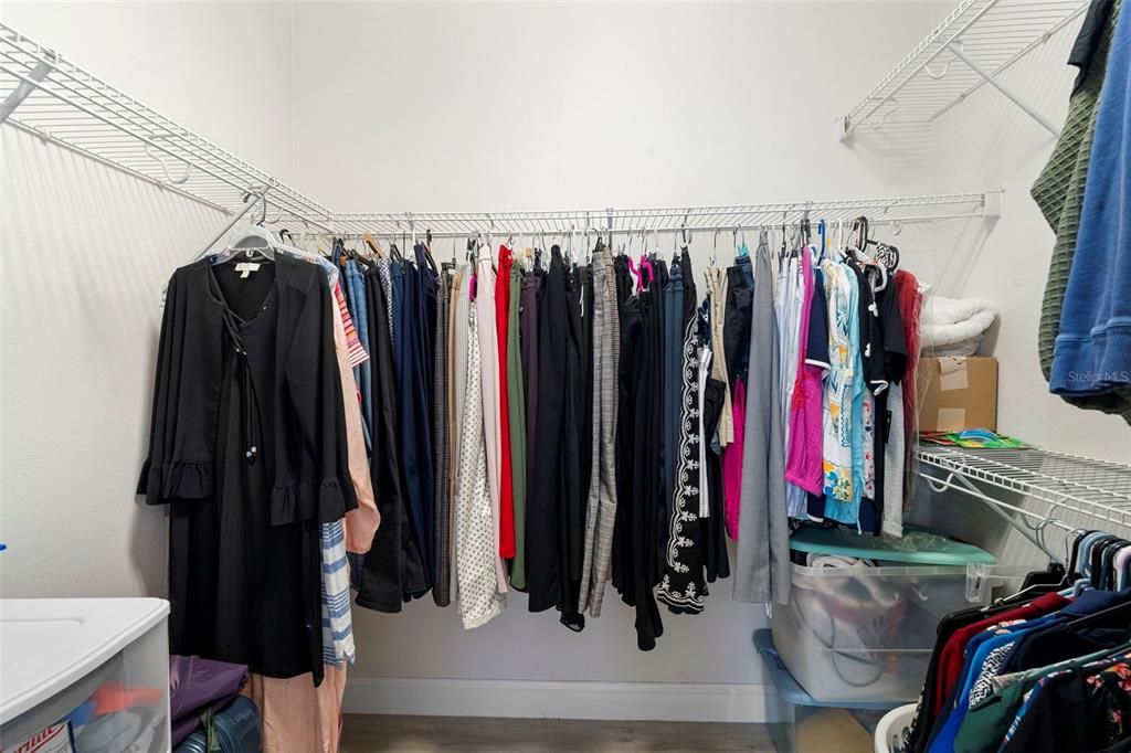 En Venta: $585,000 (3 camas, 2 baños, 2270 Pies cuadrados)