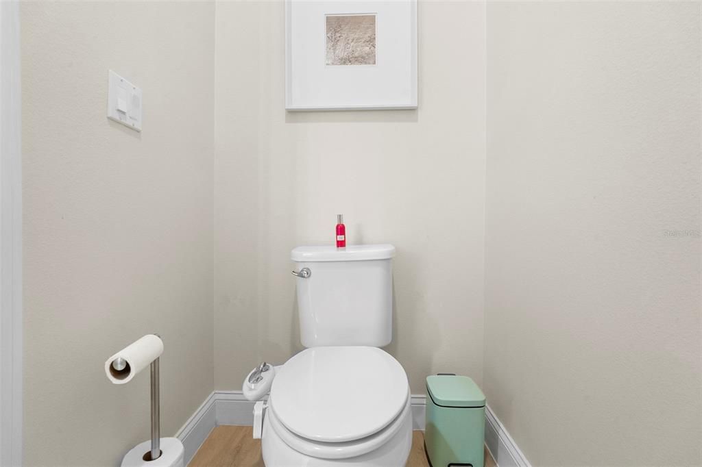 En Venta: $585,000 (3 camas, 2 baños, 2270 Pies cuadrados)