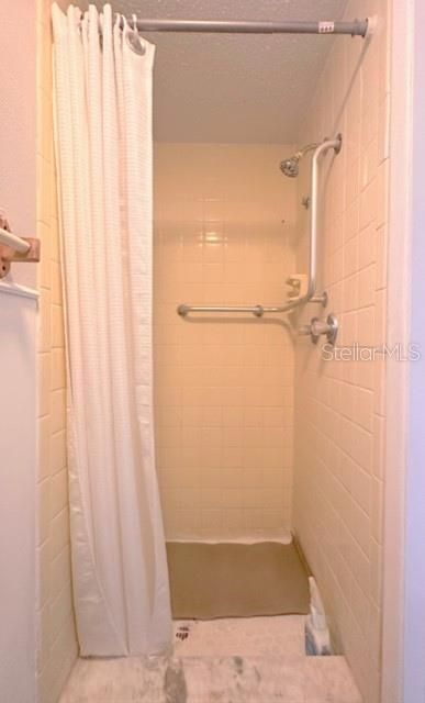 En Venta: $255,000 (3 camas, 2 baños, 1272 Pies cuadrados)