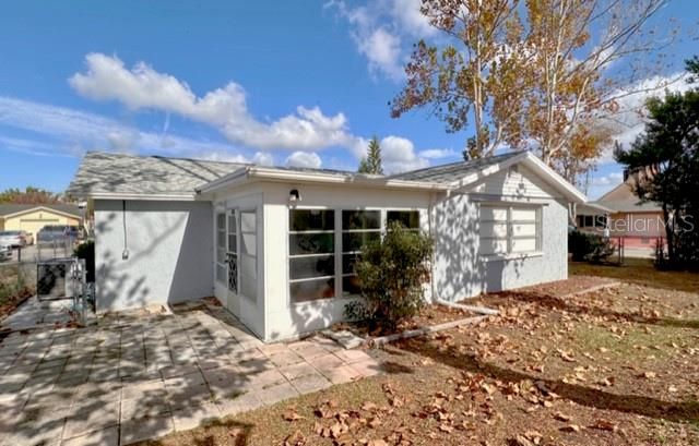 En Venta: $255,000 (3 camas, 2 baños, 1272 Pies cuadrados)