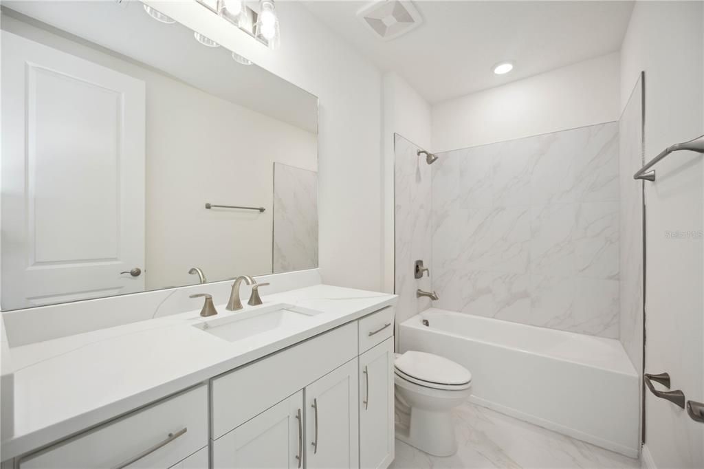 待售: $639,990 (4 贝兹, 3 浴室, 2295 平方英尺)