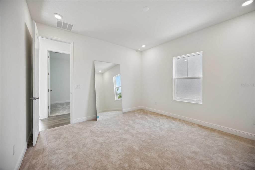 待售: $639,990 (4 贝兹, 3 浴室, 2295 平方英尺)