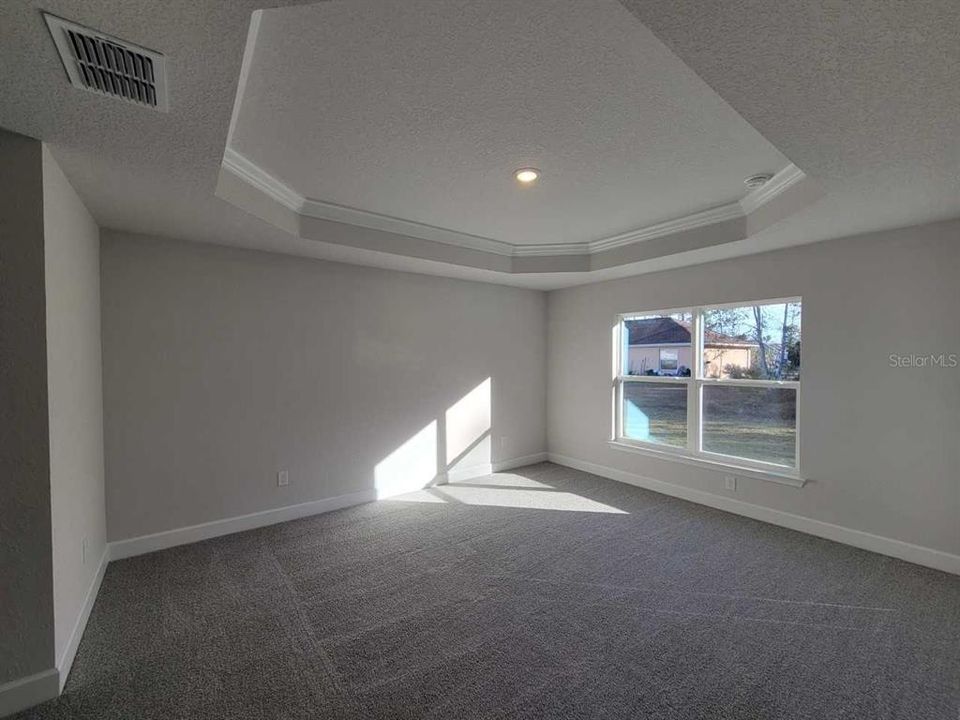 For Sale: $372,550 (4 beds, 3 baths, 2281 Square Feet)