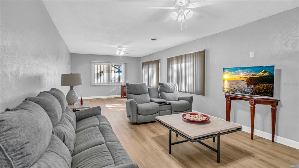 En Renta: $2,300 (3 camas, 1 baños, 1223 Pies cuadrados)