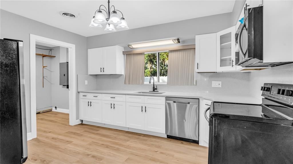 En Renta: $2,300 (3 camas, 1 baños, 1223 Pies cuadrados)