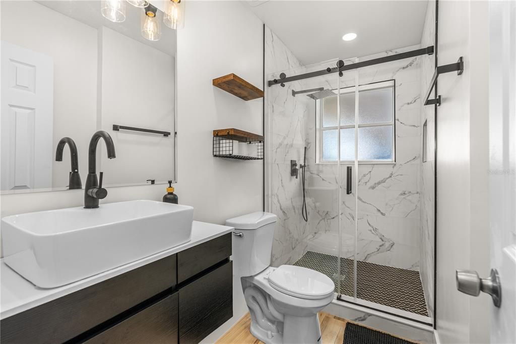 На продажу: $555,000 (3 спален, 2 ванн, 1605 Квадратных фут)