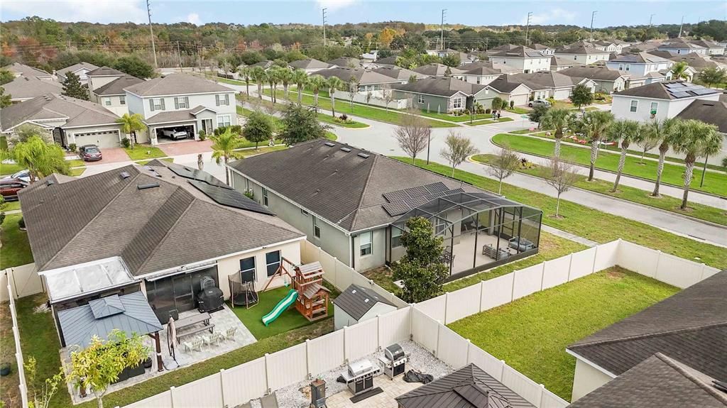 На продажу: $415,000 (3 спален, 3 ванн, 2069 Квадратных фут)