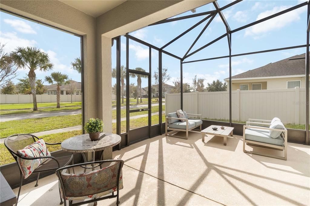 На продажу: $415,000 (3 спален, 3 ванн, 2069 Квадратных фут)