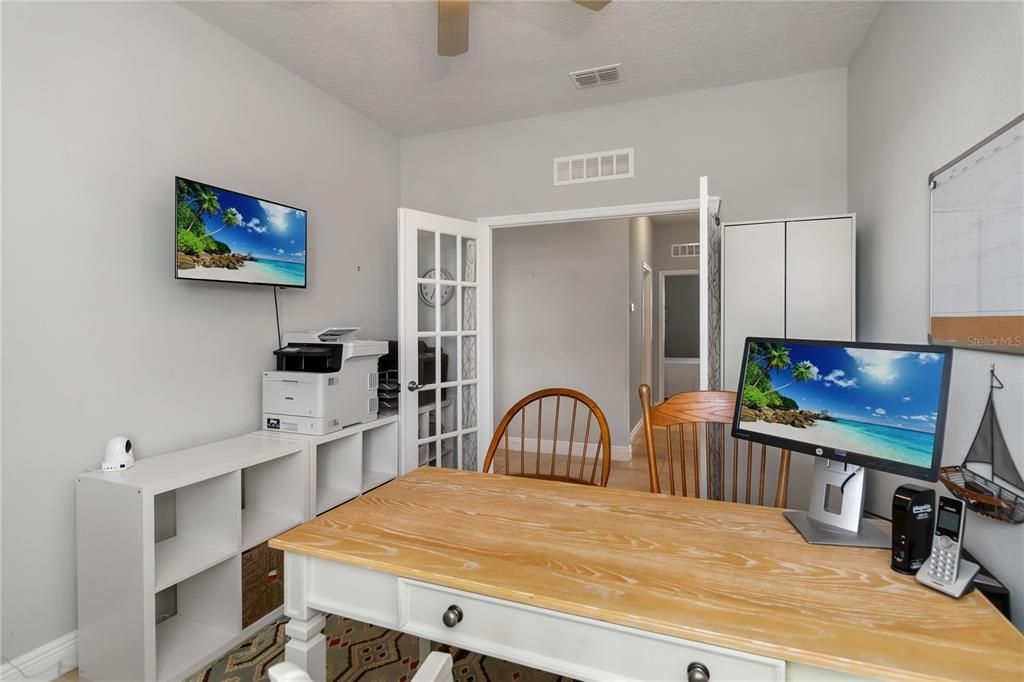 На продажу: $415,000 (3 спален, 3 ванн, 2069 Квадратных фут)