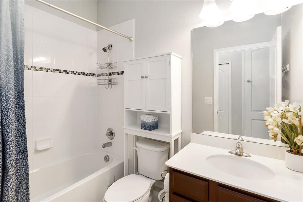 На продажу: $415,000 (3 спален, 3 ванн, 2069 Квадратных фут)