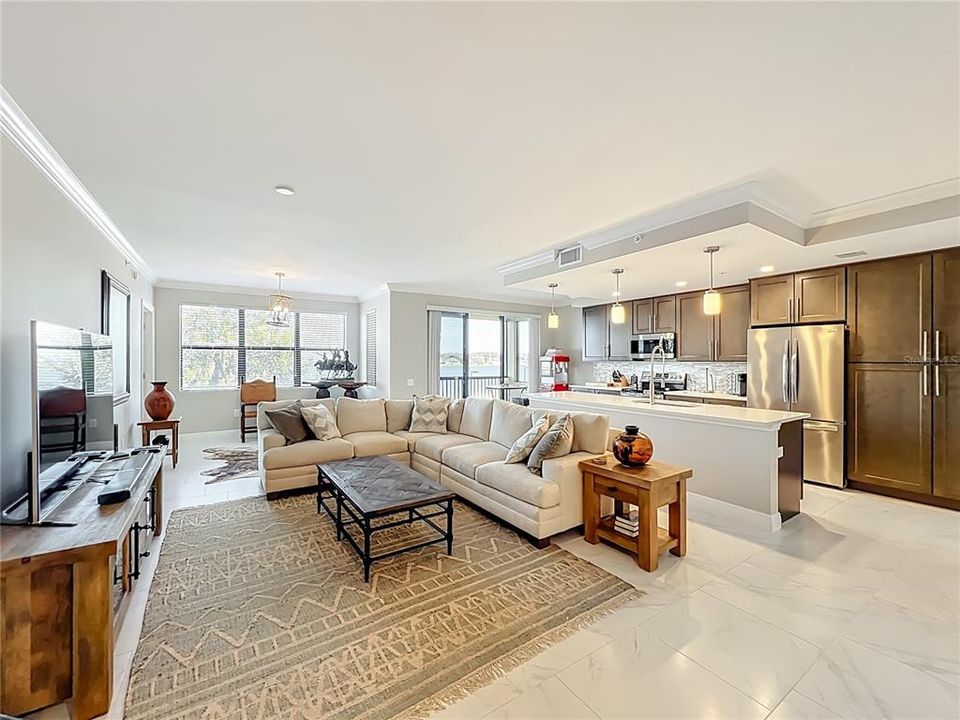 На продажу: $440,000 (3 спален, 3 ванн, 1568 Квадратных фут)