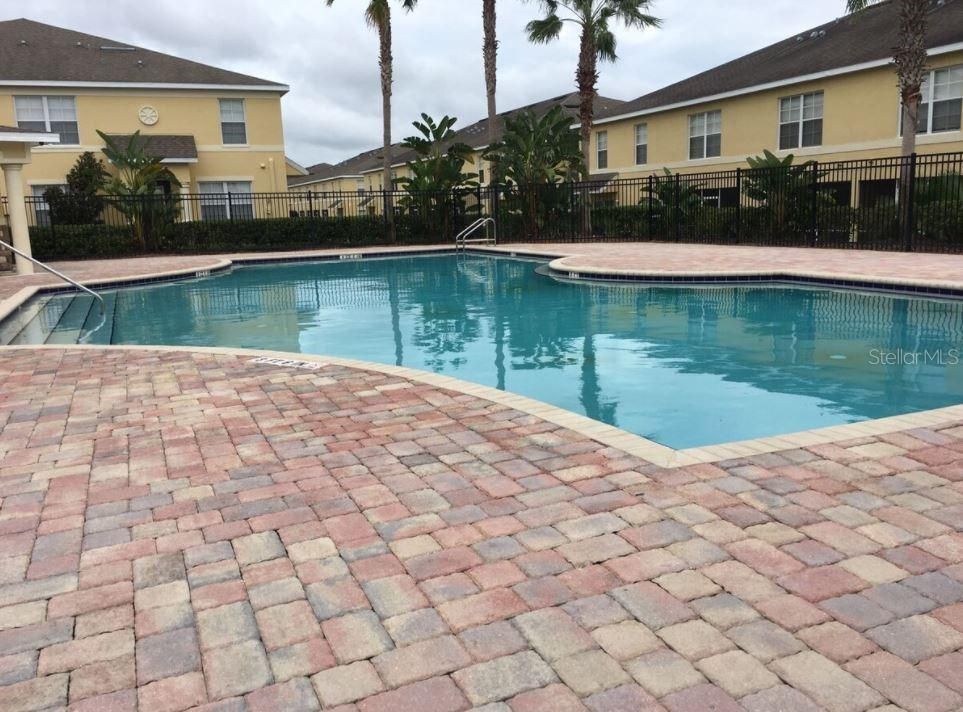 На продажу: $215,000 (3 спален, 2 ванн, 1302 Квадратных фут)