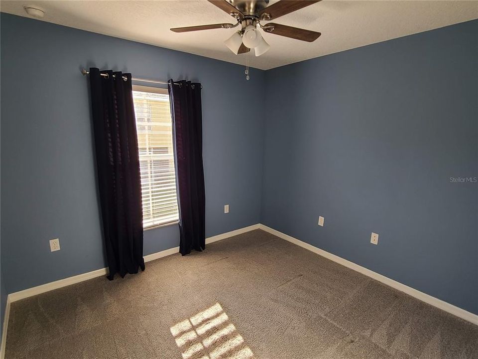 На продажу: $215,000 (3 спален, 2 ванн, 1302 Квадратных фут)