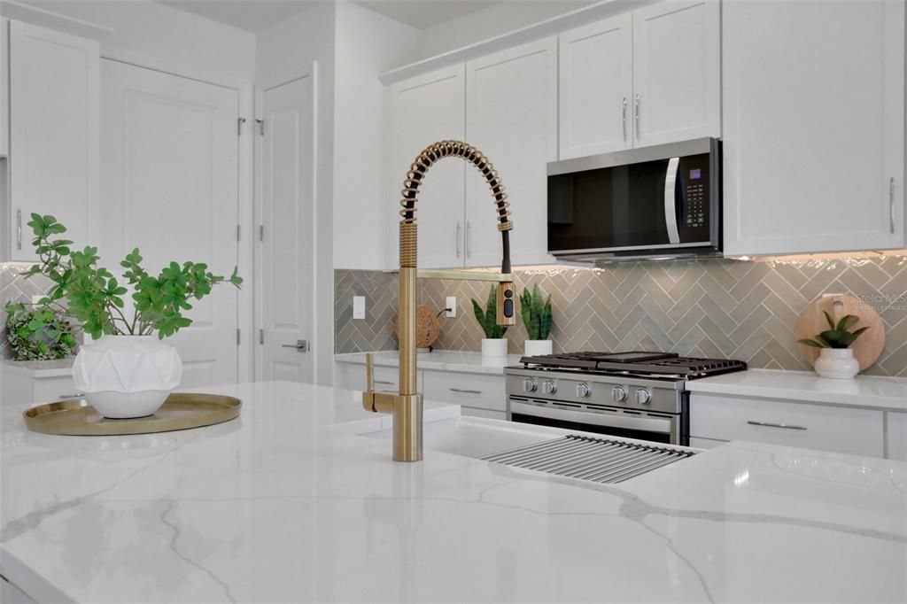 待售: $474,990 (3 贝兹, 2 浴室, 1696 平方英尺)