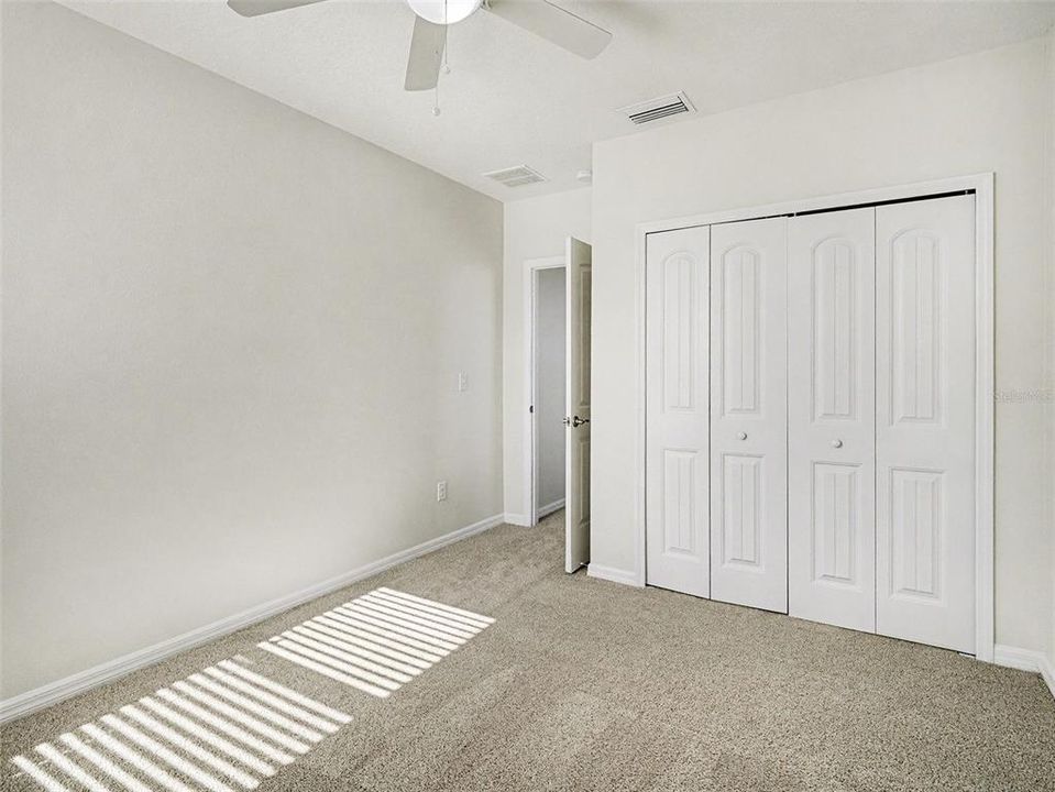 На продажу: $550,000 (4 спален, 2 ванн, 2725 Квадратных фут)