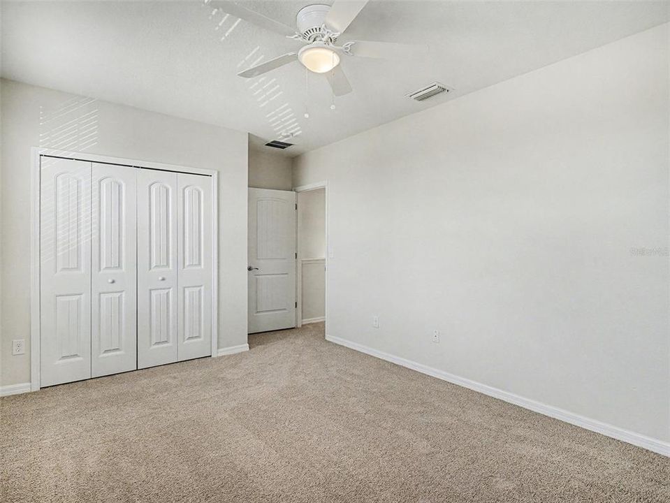 На продажу: $550,000 (4 спален, 2 ванн, 2725 Квадратных фут)