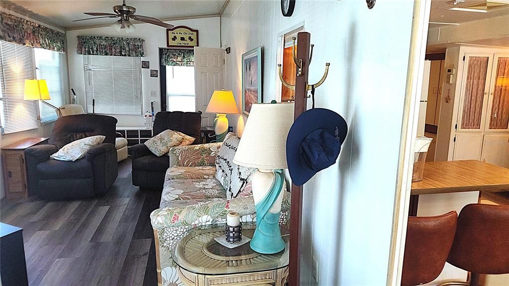 En Venta: $79,900 (1 camas, 1 baños, 910 Pies cuadrados)