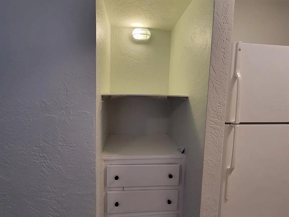 For Rent: $1,295 (1 beds, 1 baths, 400 Square Feet)