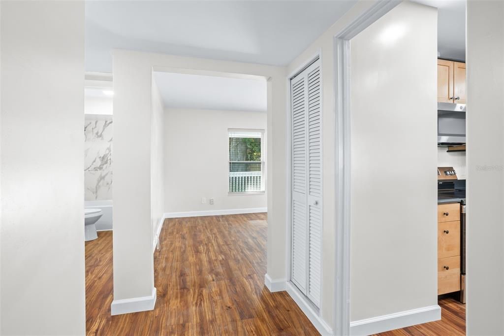 For Rent: $2,500 (3 beds, 2 baths, 1364 Square Feet)