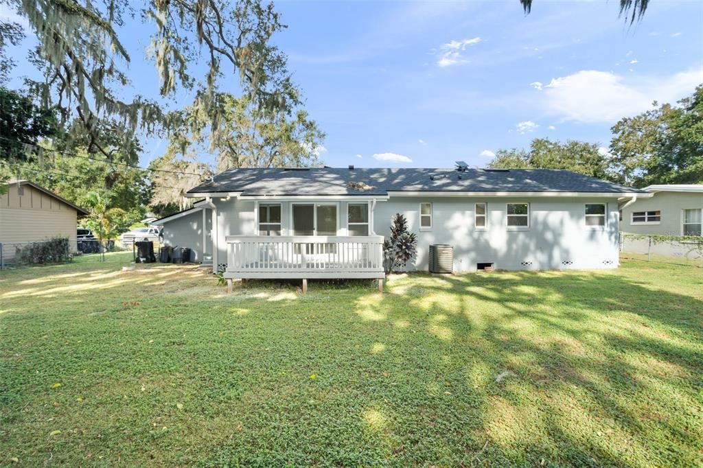 For Rent: $2,500 (3 beds, 2 baths, 1364 Square Feet)