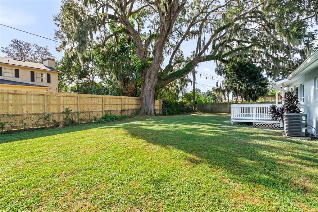 For Rent: $2,500 (3 beds, 2 baths, 1364 Square Feet)