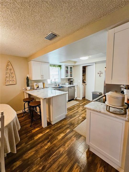 For Sale: $429,000 (3 beds, 2 baths, 1220 Square Feet)