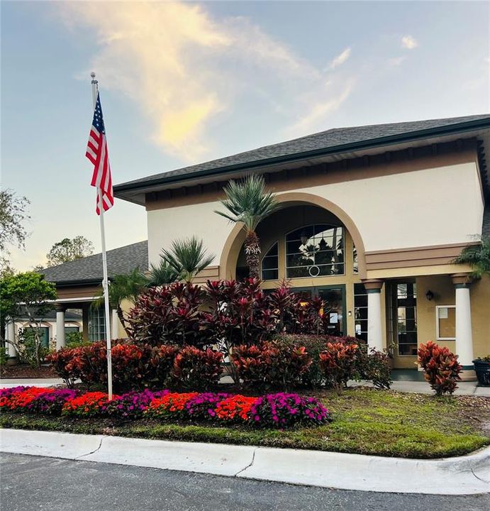 В аренду: $1,350 (1 спален, 1 ванн, 892 Квадратных фут)