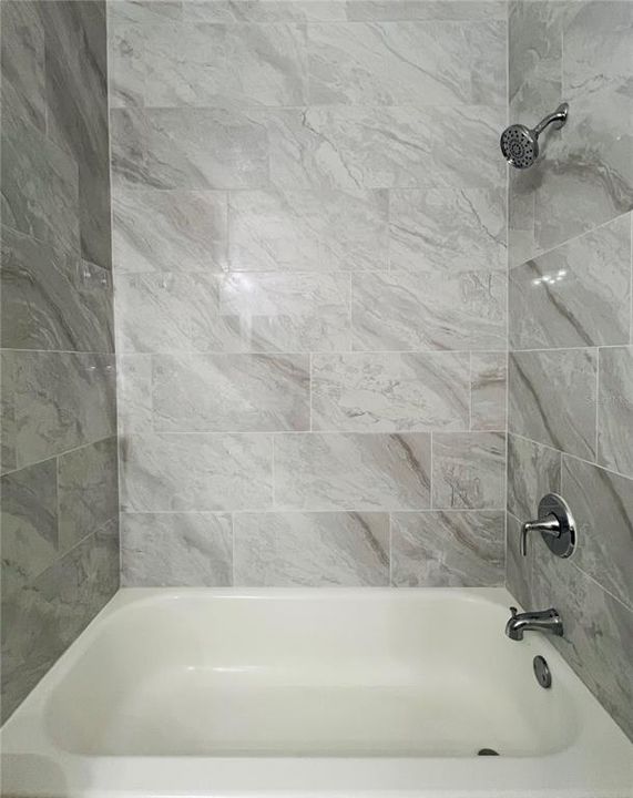 В аренду: $1,350 (1 спален, 1 ванн, 892 Квадратных фут)