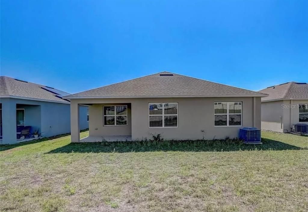 For Rent: $2,100 (3 beds, 2 baths, 1690 Square Feet)