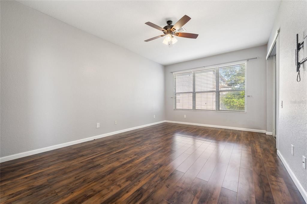 На продажу: $578,600 (5 спален, 3 ванн, 2756 Квадратных фут)