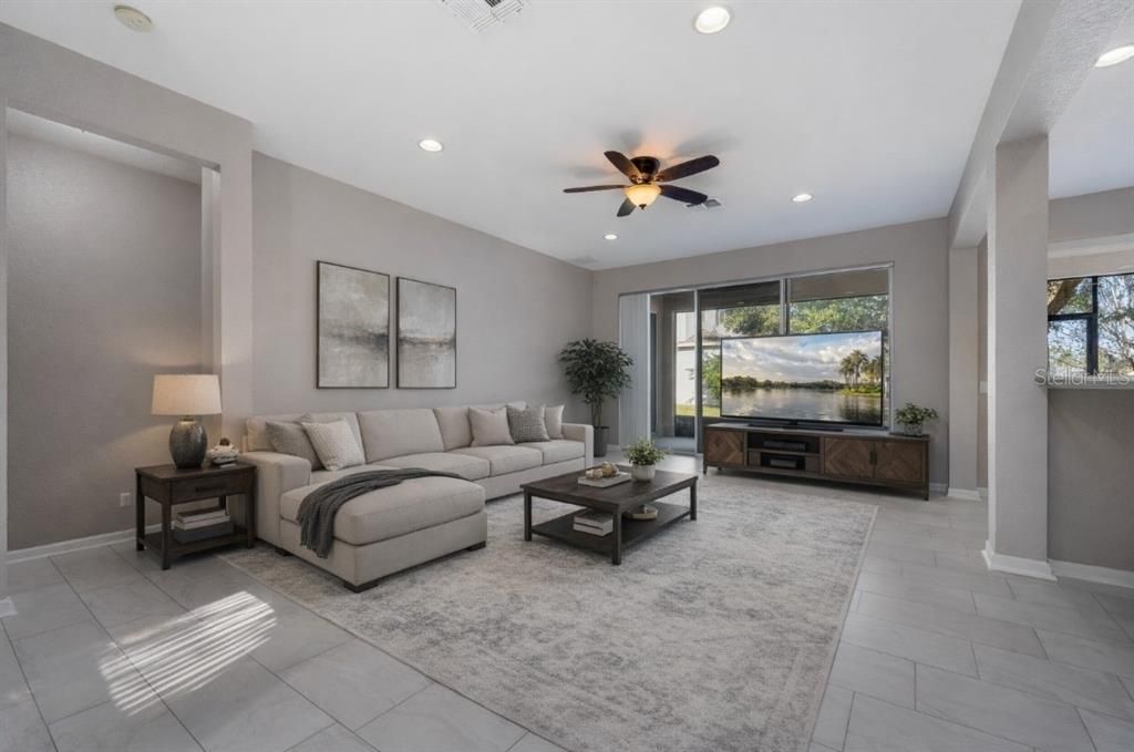 На продажу: $578,600 (5 спален, 3 ванн, 2756 Квадратных фут)