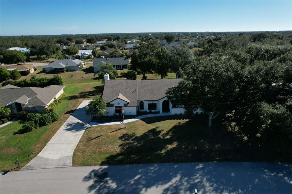 For Sale: $599,000 (3 beds, 2 baths, 2611 Square Feet)